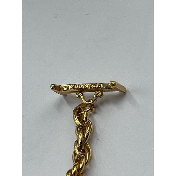 IVANA Signature Vintage Royal Coat Of Arms Shield Crest Gold Plated Necklace - Picture 16 of 16